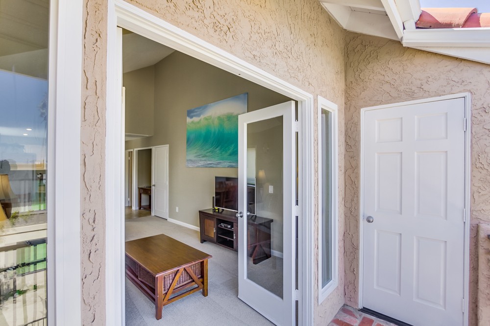 Virtual tour photo 15 of 44 for 737 Jamaica Court #2