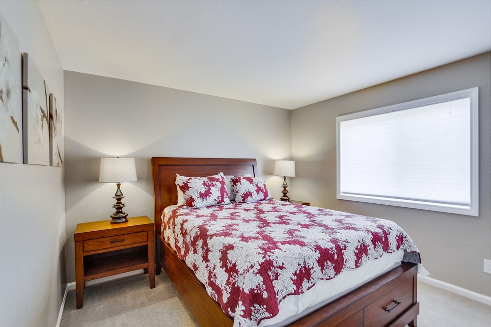 Virtual tour photo 26 of 44 for 737 Jamaica Court #2