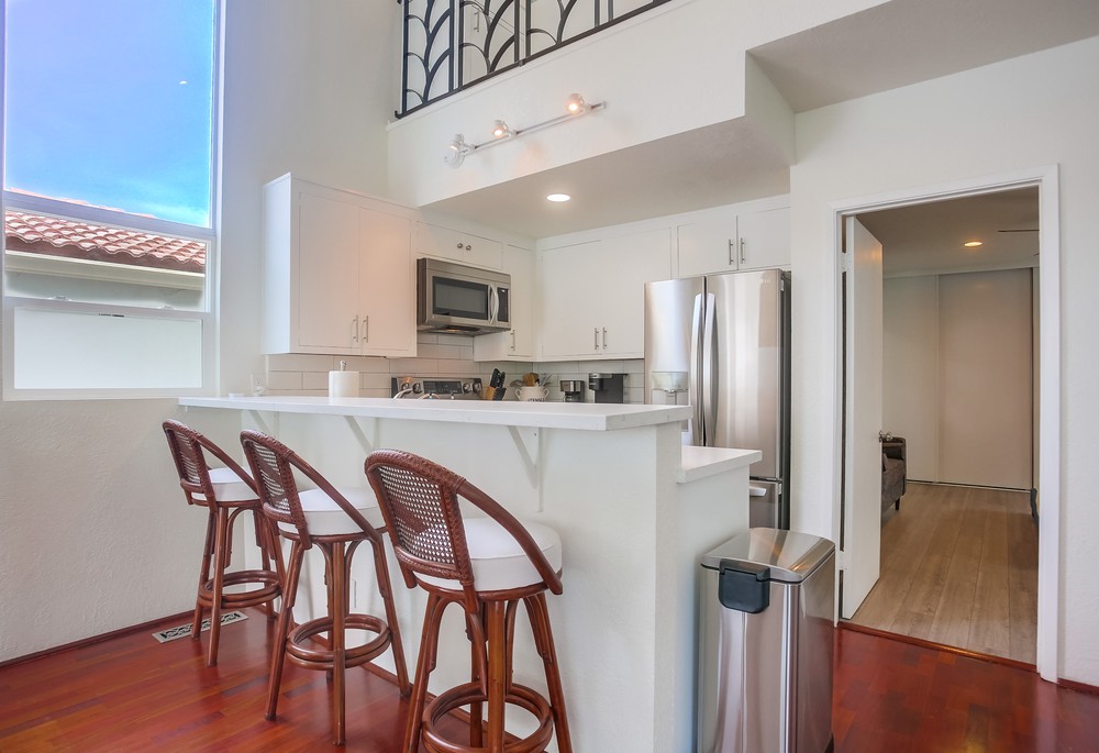 Virtual tour photo 17 of 47 for 737 Whiting Ct