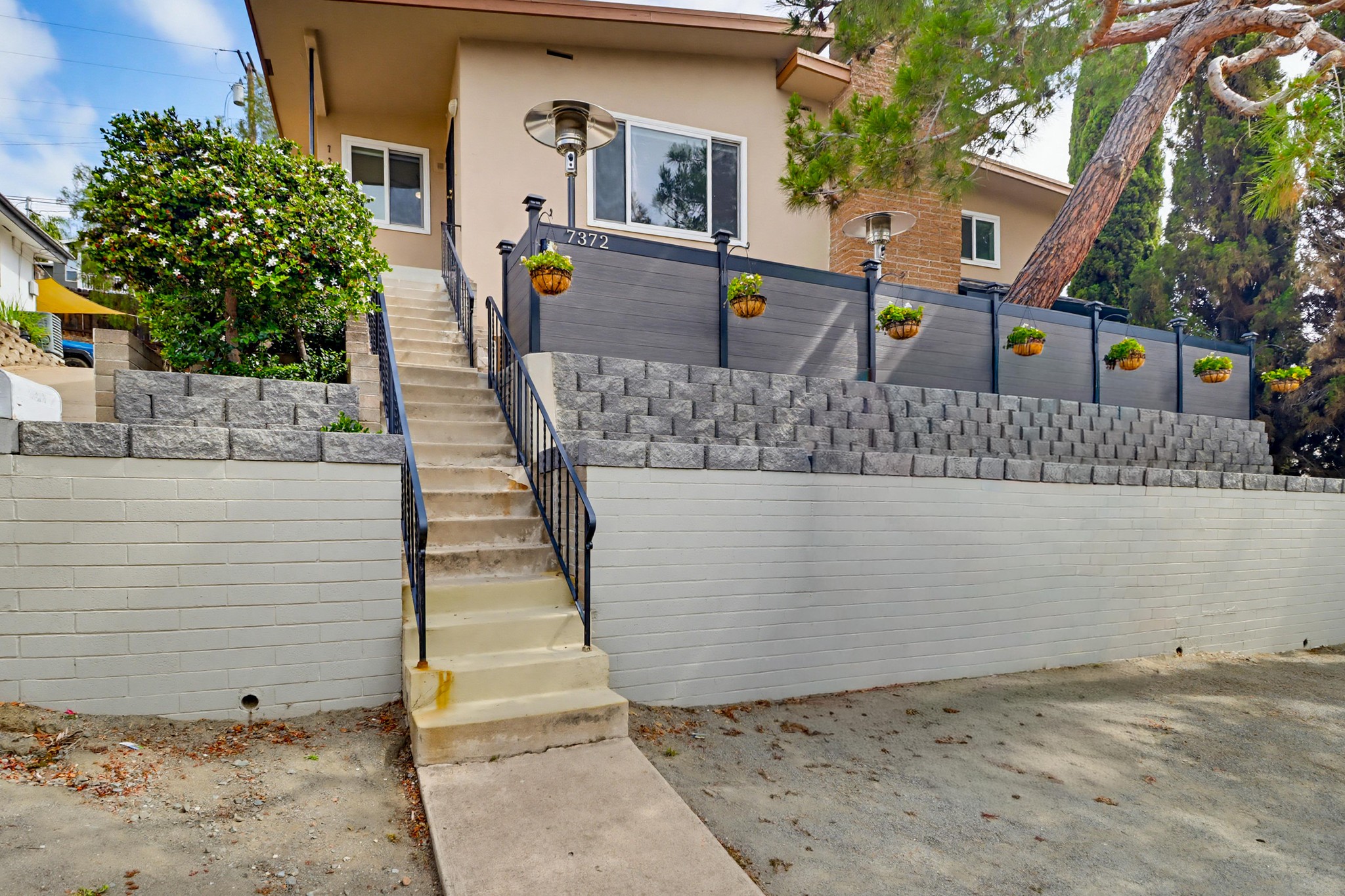 Virtual tour photo 4 of 35 for 7372 Stanford Ave