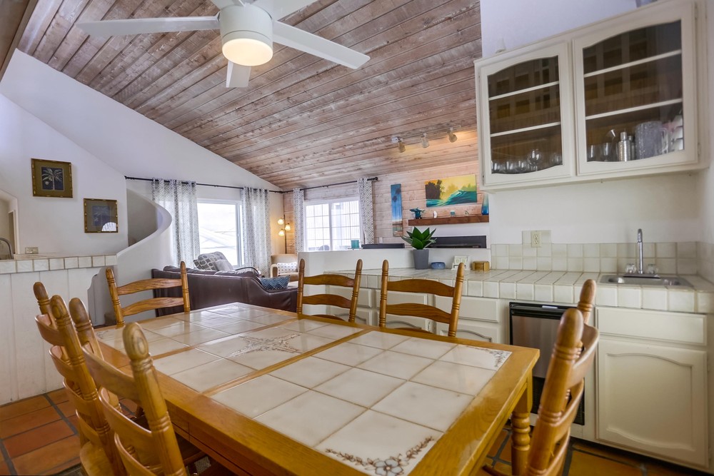 Virtual tour photo 17 of 48 for 738 Jersey Ct