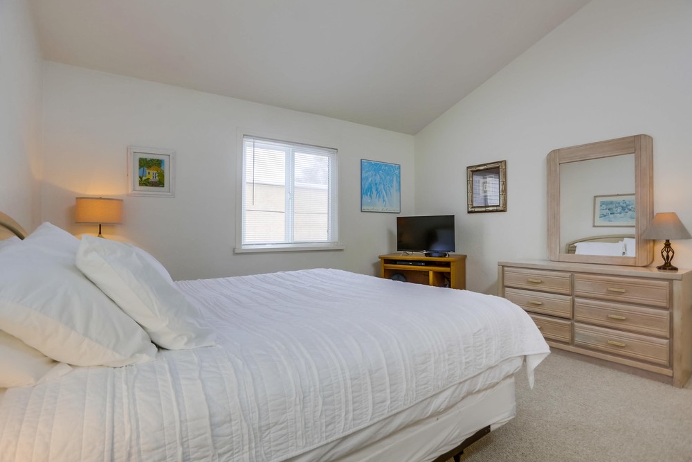 Virtual tour photo 26 of 48 for 738 Jersey Ct