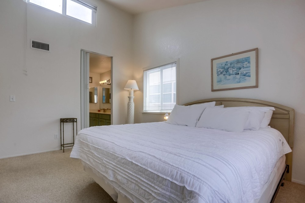 Virtual tour photo 27 of 48 for 738 Jersey Ct