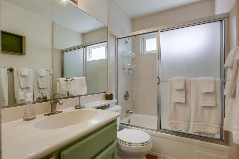 Virtual tour photo 38 of 48 for 738 Jersey Ct