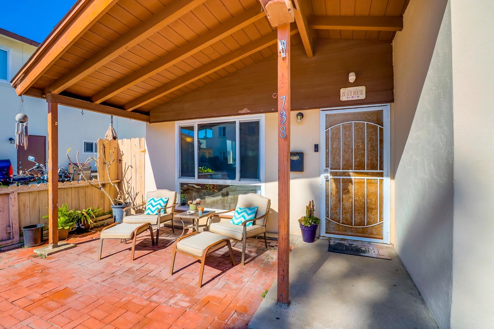 Virtual tour photo 5 of 30 for 738 Santa Barbara Pl