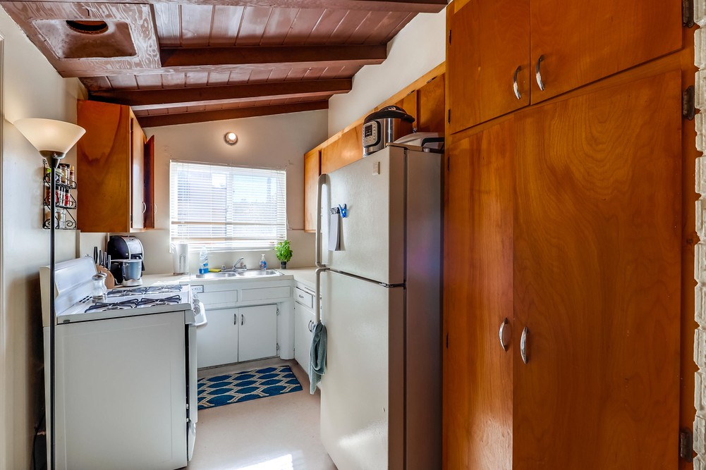 Virtual tour photo 11 of 30 for 738 Santa Barbara Pl