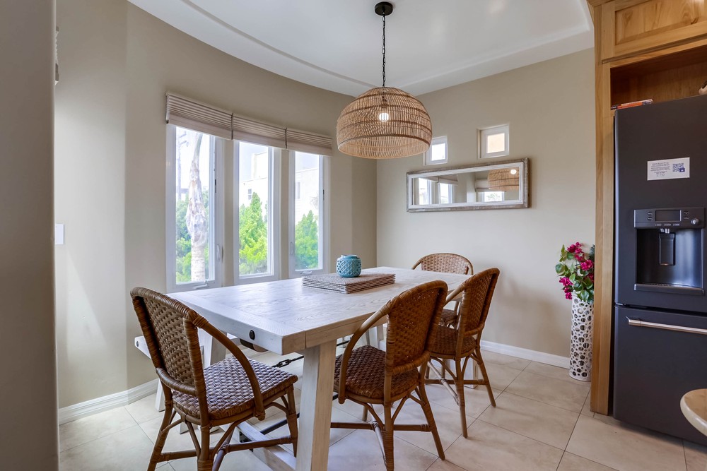 Virtual tour photo 9 of 44 for 739 Dover Ct