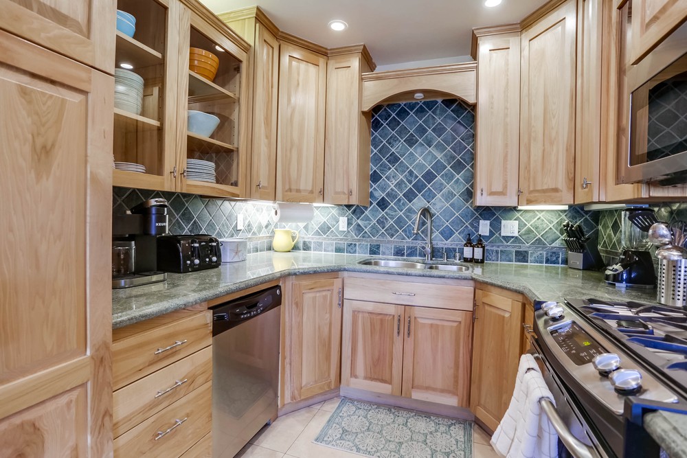 Virtual tour photo 13 of 44 for 739 Dover Ct