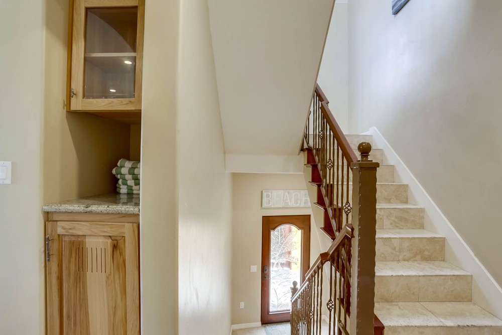 Virtual tour photo 18 of 44 for 739 Dover Ct