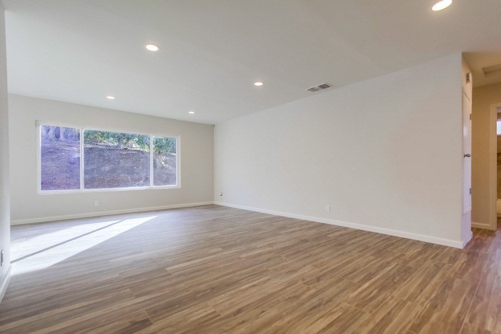 Virtual tour photo 7 of 29 for 7403 Black Oak Rd