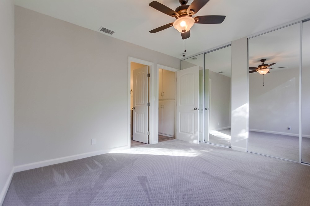 Virtual tour photo 18 of 29 for 7403 Black Oak Rd