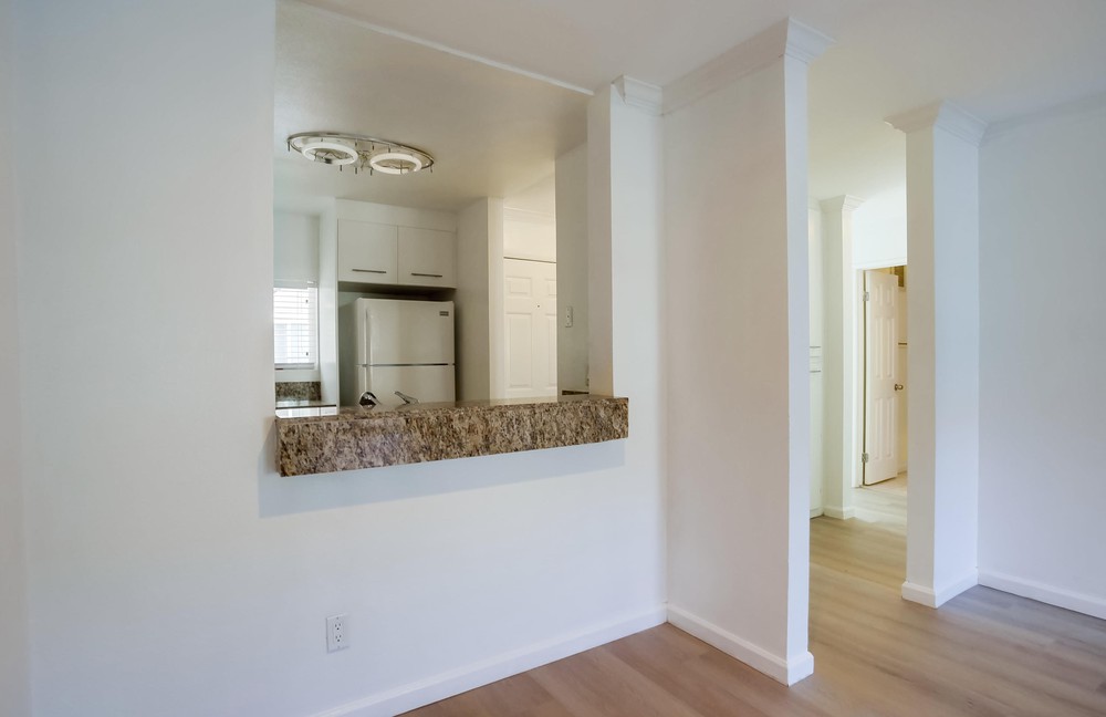 Virtual tour photo 11 of 35 for 7405 Charmant Dr UNIT 2225
