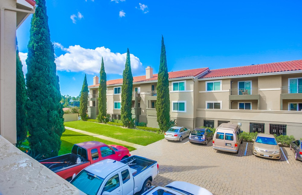 Virtual tour photo 34 of 35 for 7405 Charmant Dr UNIT 2225