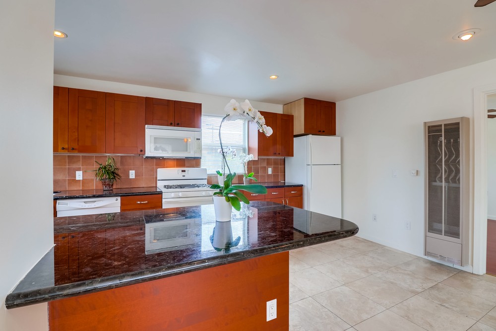 Virtual tour photo 15 of 41 for 741 1/2 Agate St