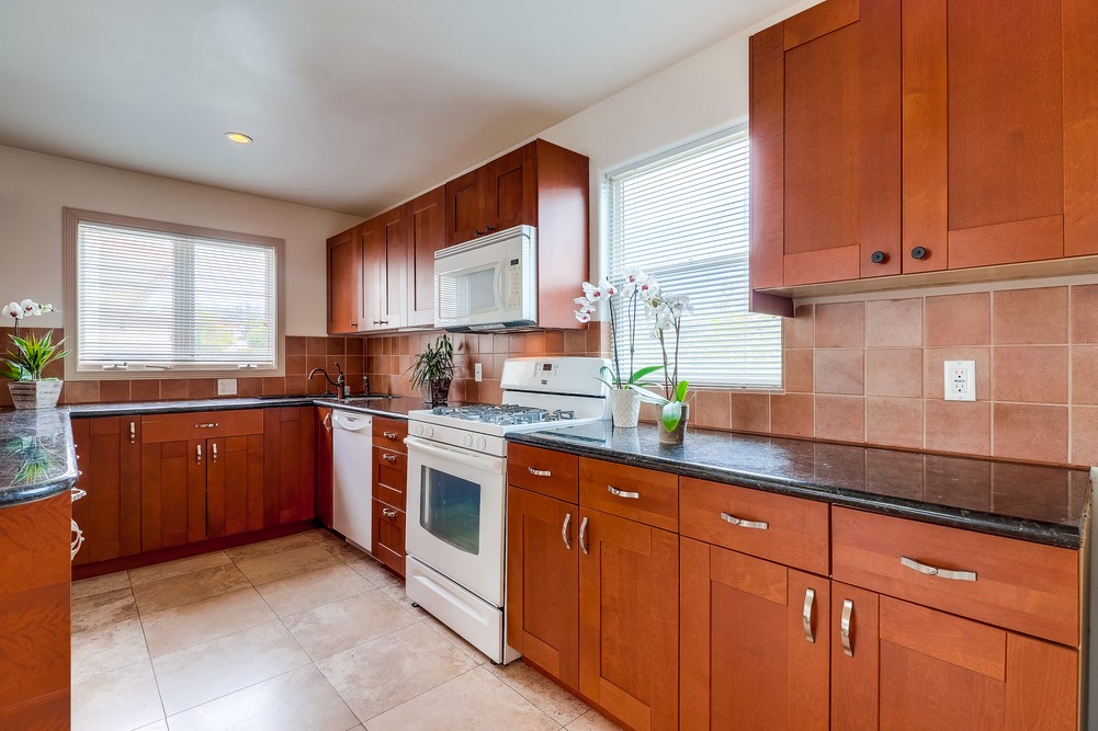 Virtual tour photo 20 of 41 for 741 1/2 Agate St