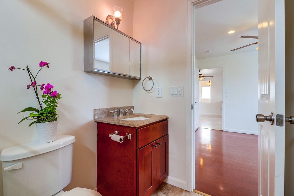 Virtual tour photo 35 of 41 for 741 1/2 Agate St