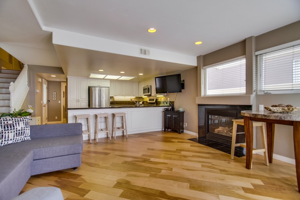 Virtual tour photo 16 of 60 for 741 San Fernando Pl