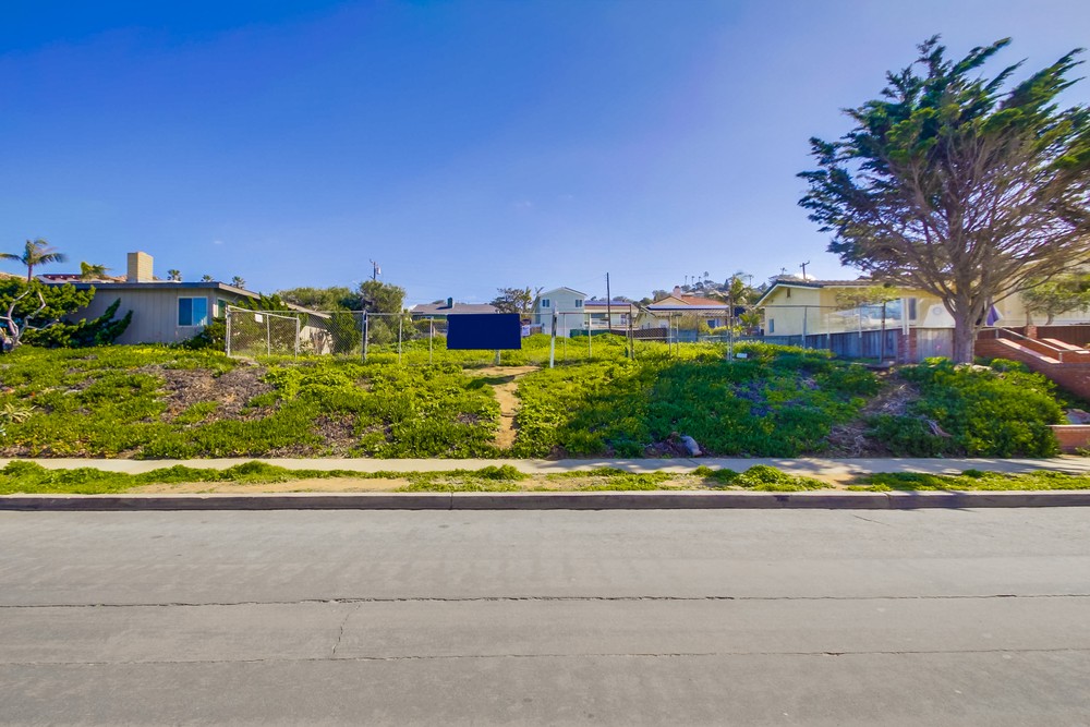 Virtual tour photo 1 of 22 for 741 Sunset Cliffs Blvd