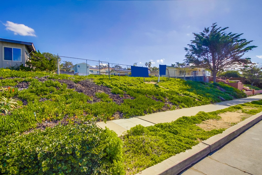 Virtual tour photo 4 of 22 for 741 Sunset Cliffs Blvd