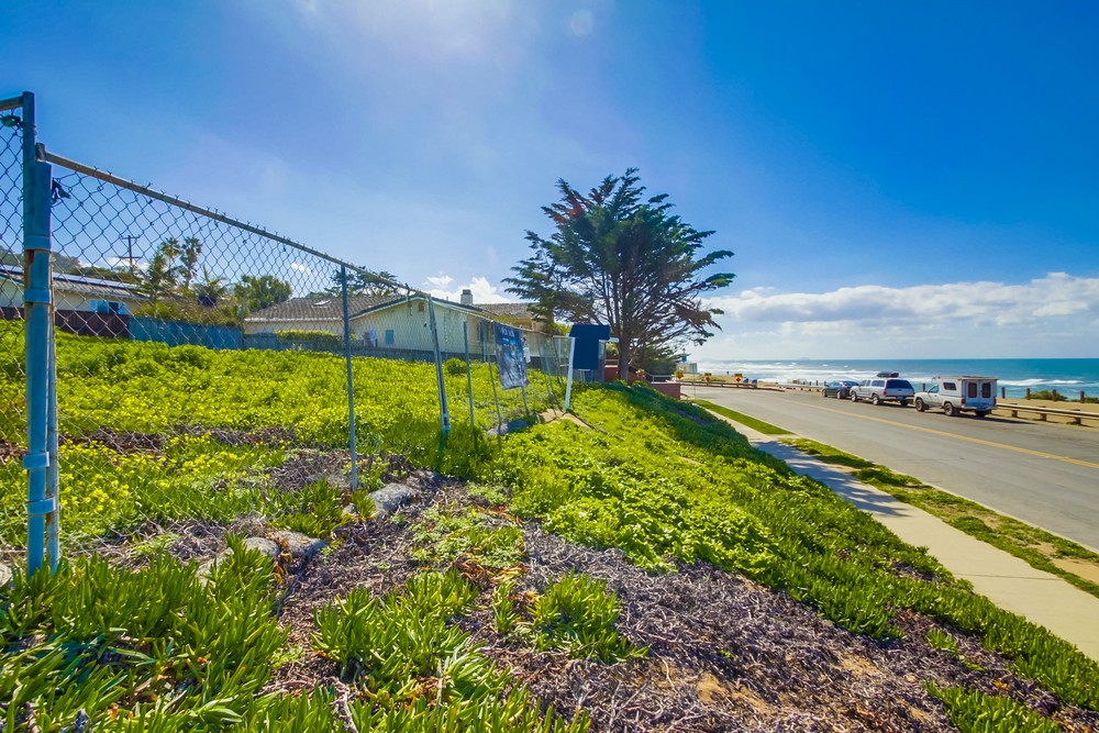 Virtual tour photo 10 of 22 for 741 Sunset Cliffs Blvd