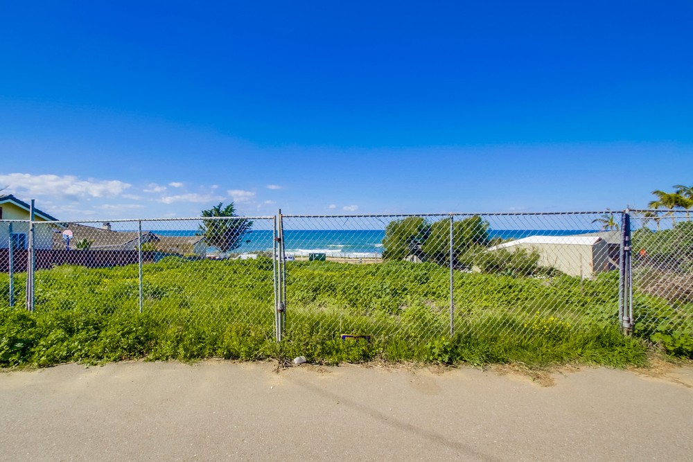 Virtual tour photo 17 of 22 for 741 Sunset Cliffs Blvd