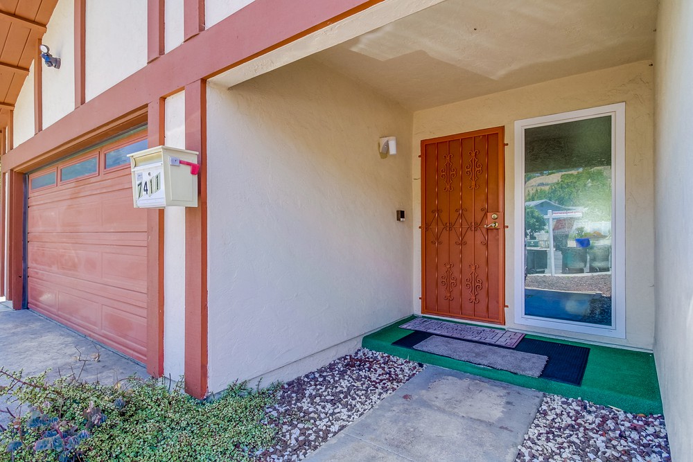 Virtual tour photo 5 of 45 for 7411 Black Oak Rd