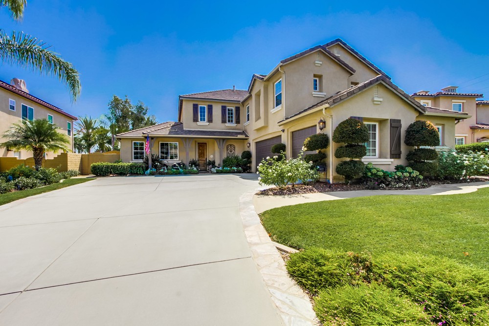 Virtual tour photo 4 of 104 for 7411 Las Lunas