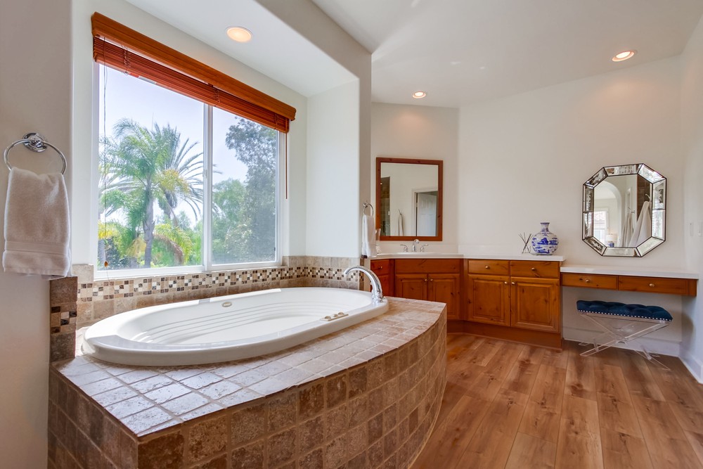 Virtual tour photo 48 of 104 for 7411 Las Lunas