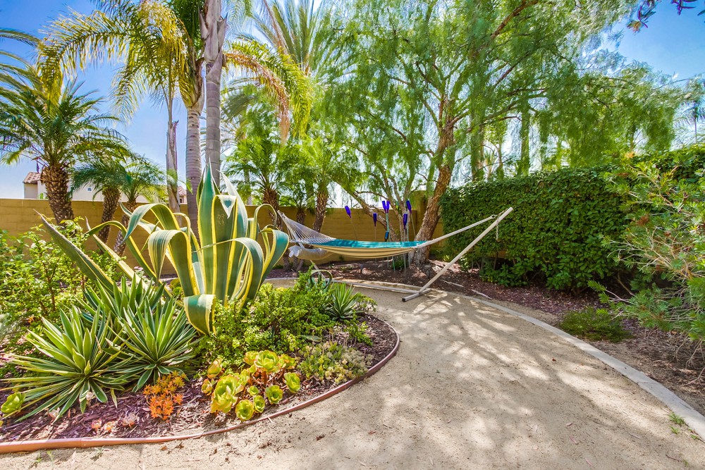 Virtual tour photo 84 of 104 for 7411 Las Lunas
