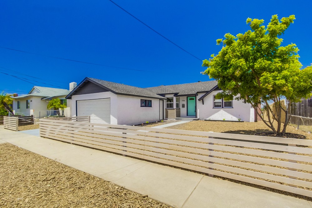 Virtual tour photo 1 of 38 for 7418 Gribble St
