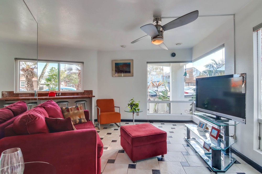 Virtual tour photo 15 of 35 for 742 Asbury Ct