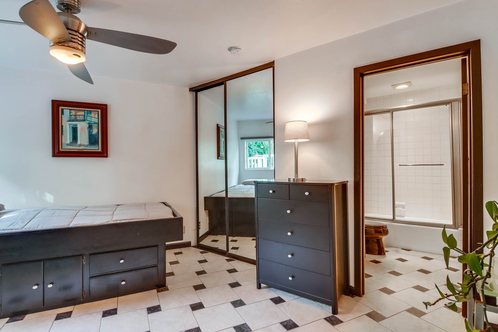Virtual tour photo 27 of 35 for 742 Asbury Ct