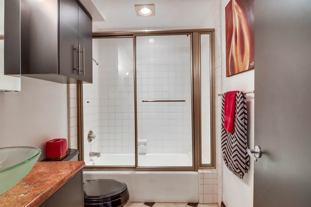 Virtual tour photo 33 of 35 for 742 Asbury Ct