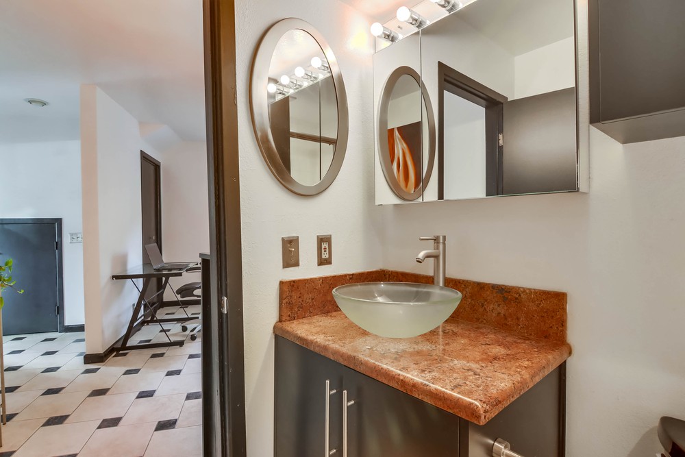 Virtual tour photo 34 of 35 for 742 Asbury Ct
