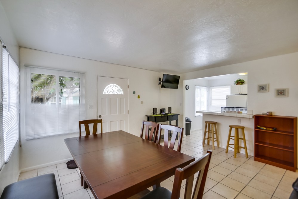 Virtual tour photo 11 of 47 for 742 Jamaica Court