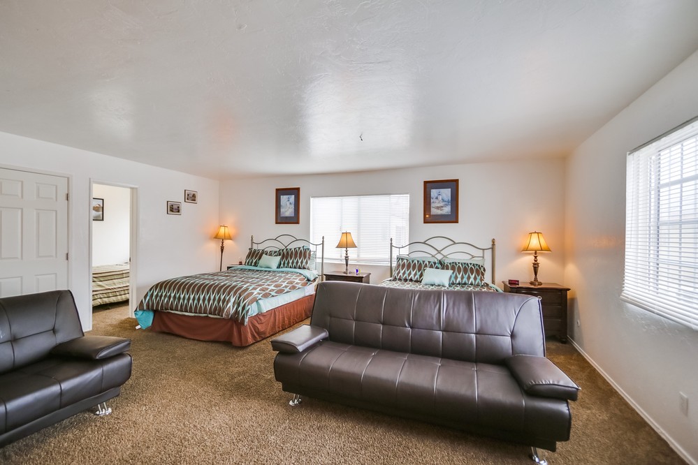 Virtual tour photo 43 of 47 for 742 Jamaica Court