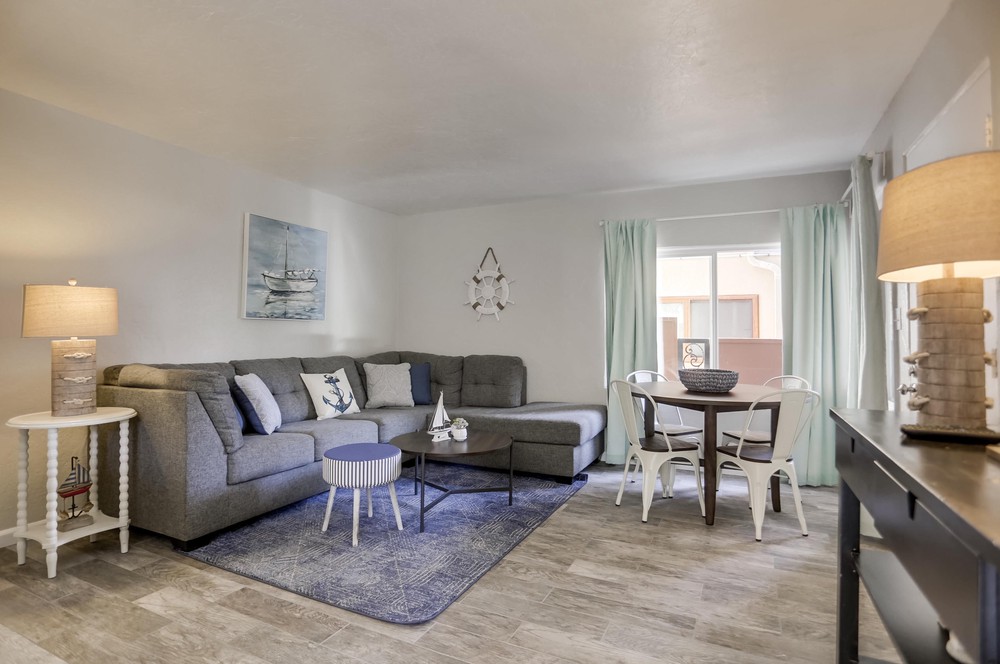Virtual tour photo 15 of 67 for 742 Jamaica Ct