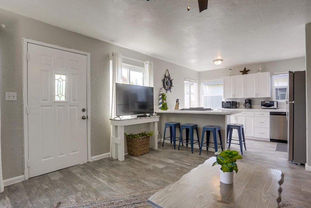 Virtual tour photo 38 of 67 for 742 Jamaica Ct