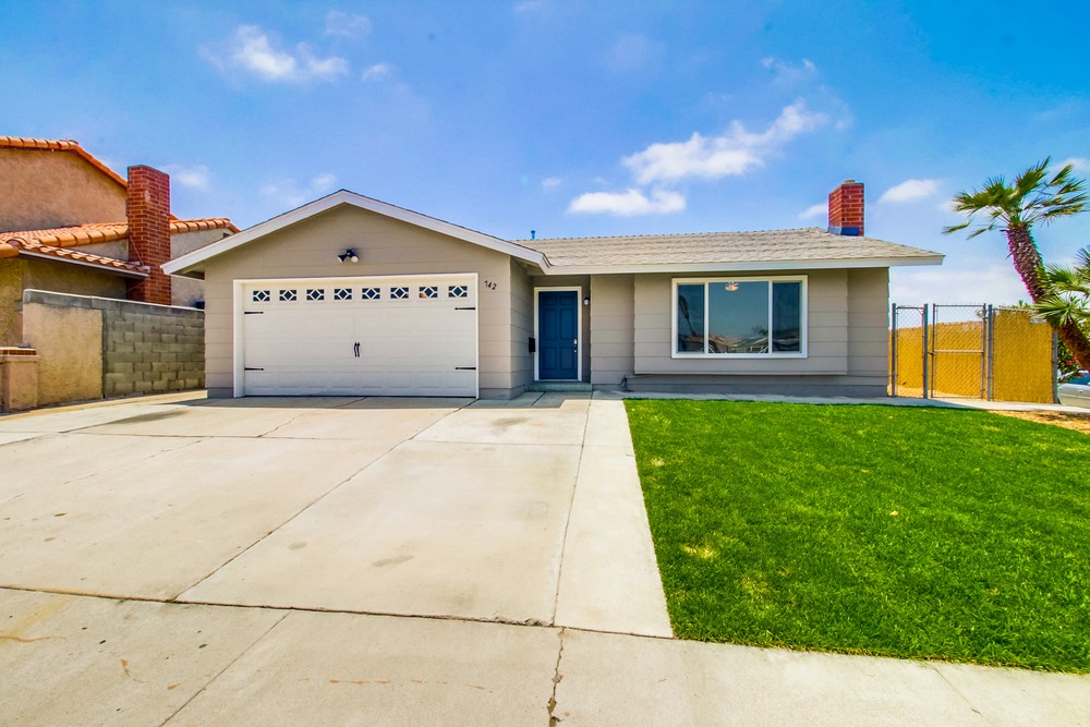Virtual tour photo 1 of 42 for 742 Piccard Ave