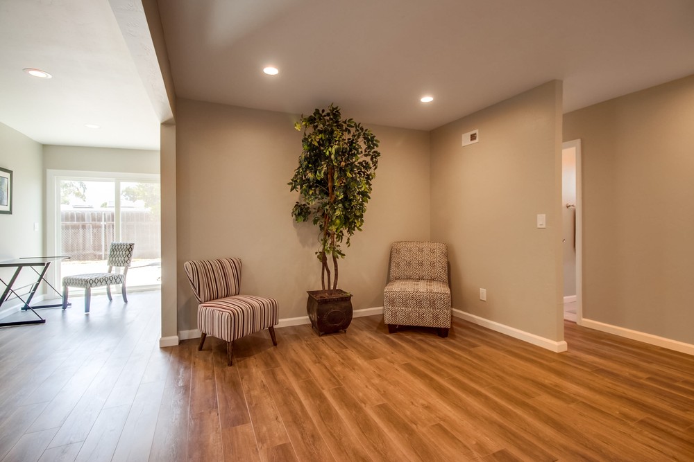 Virtual tour photo 12 of 42 for 742 Piccard Ave