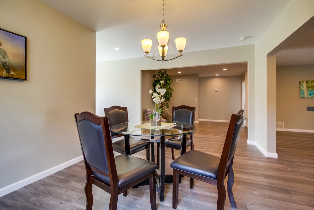 Virtual tour photo 17 of 42 for 742 Piccard Ave