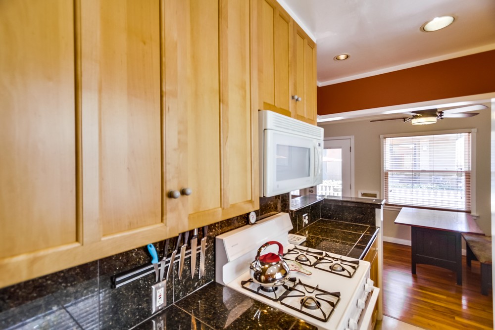 Virtual tour photo 17 of 38 for 742 Yarmouth Ct