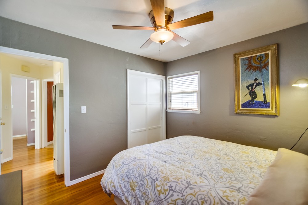 Virtual tour photo 24 of 38 for 742 Yarmouth Ct