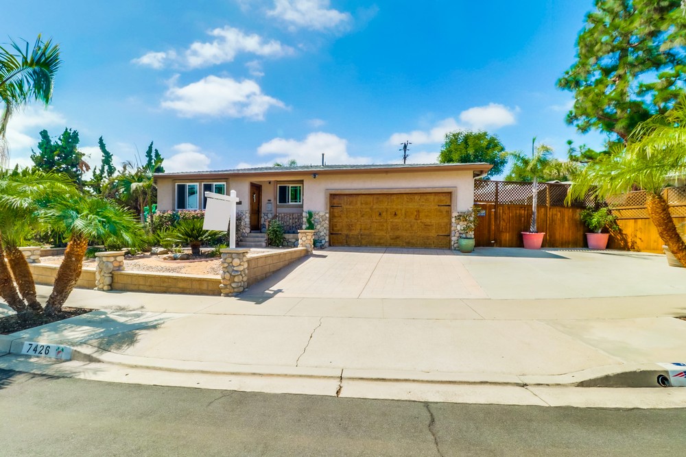 Virtual tour photo 1 of 44 for 7426 Blix St