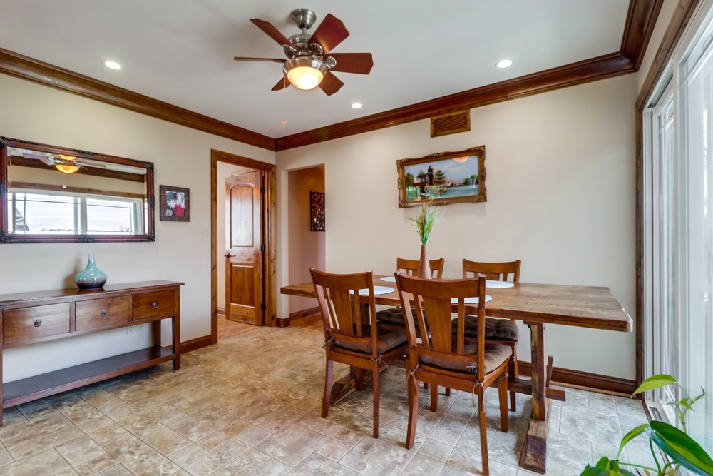 Virtual tour photo 14 of 44 for 7426 Blix St