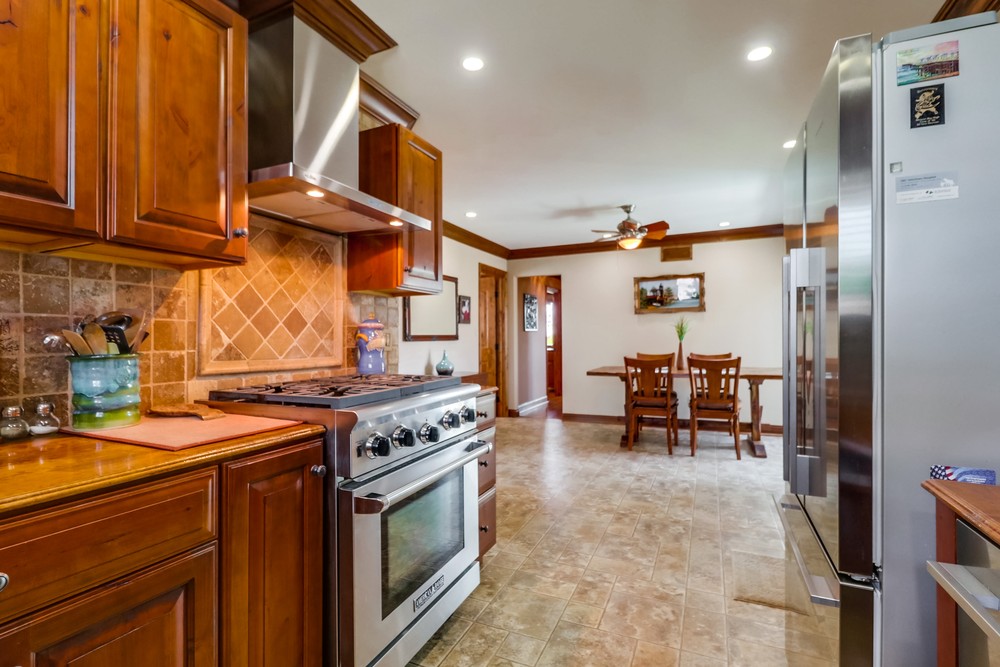 Virtual tour photo 22 of 44 for 7426 Blix St