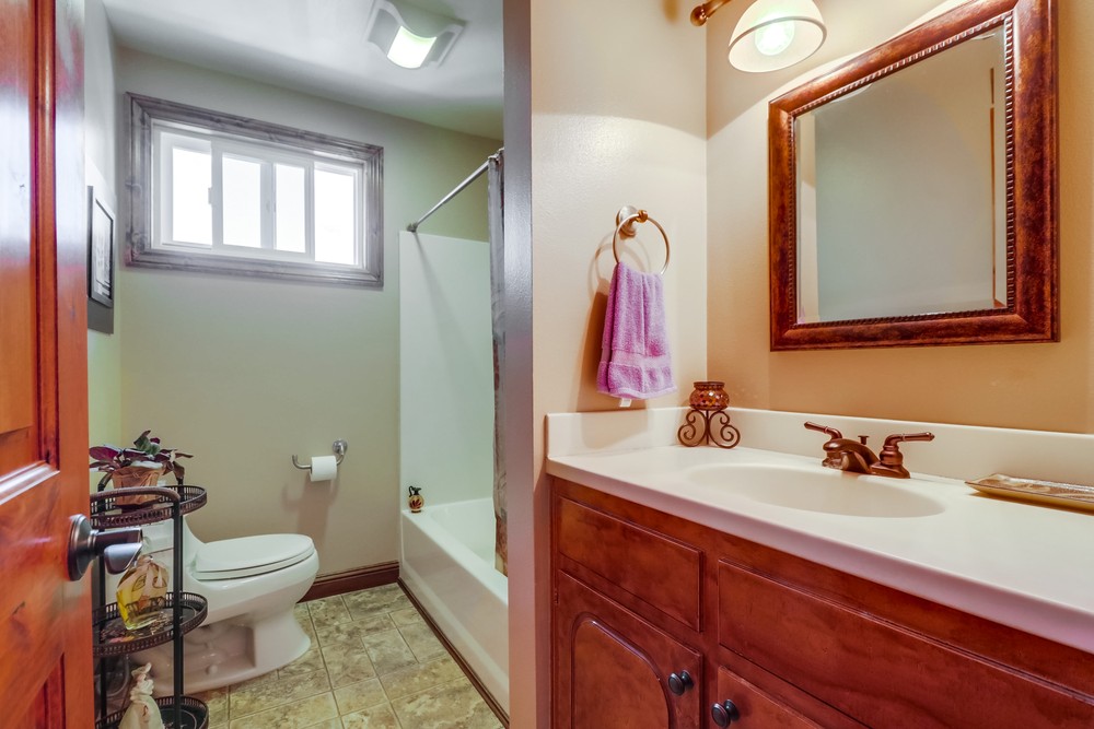 Virtual tour photo 26 of 44 for 7426 Blix St