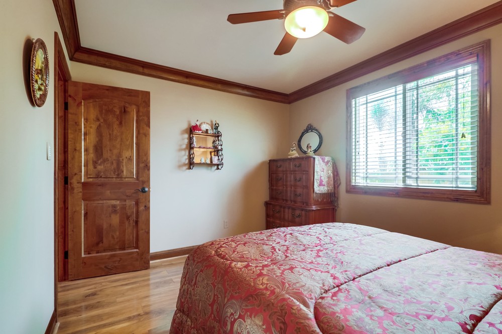 Virtual tour photo 28 of 44 for 7426 Blix St