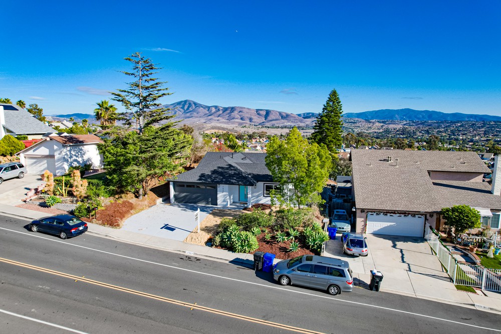 Virtual tour photo 4 of 36 for 7429 Goode St