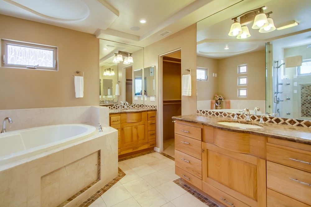 Virtual tour photo 58 of 68 for 743 Dover Ct